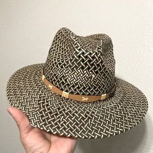 Spirit of Adventurer Straw Fedora Small